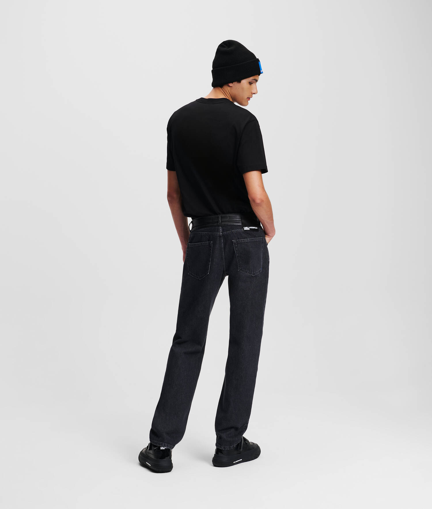 JEAN DROIT EN SIMILI-CUIR KLJ
