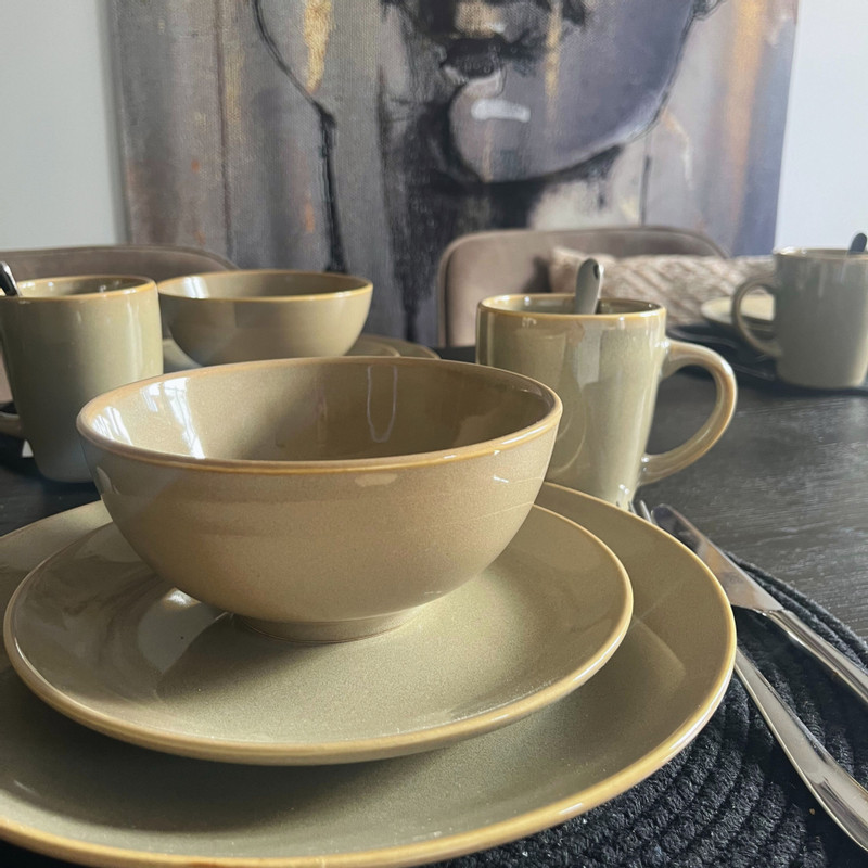 Serviesset - beige - 16-delig - 4 persoons- reactive glaze