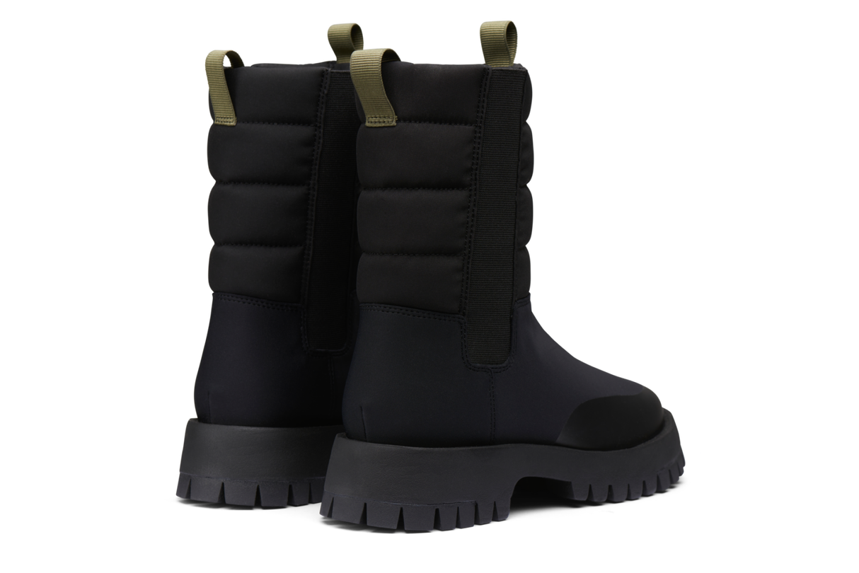 Swims<br>W Olivia Puffer