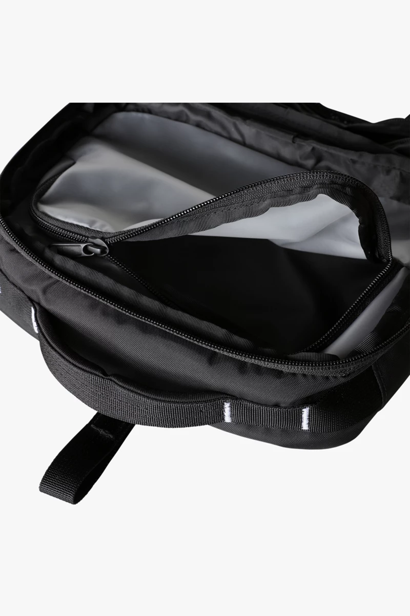 The North Face Base Camp Voyager 4 L Kulturbeutel