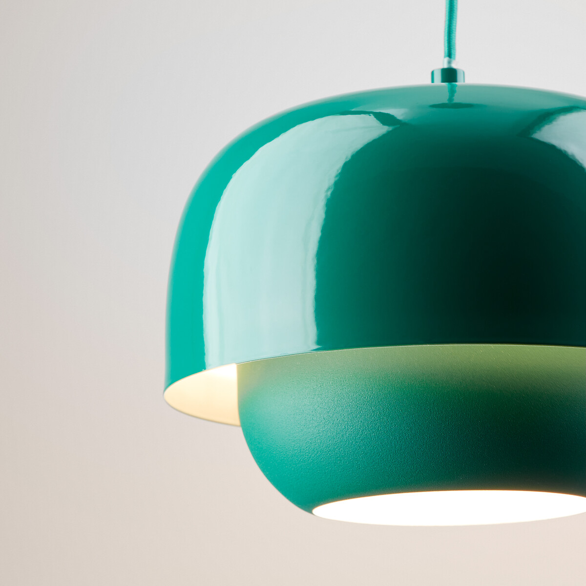 LA REDOUTE INTERIEURS<br>Candeeiro suspenso colorido de metal Ø21,4 cm, Kinoko