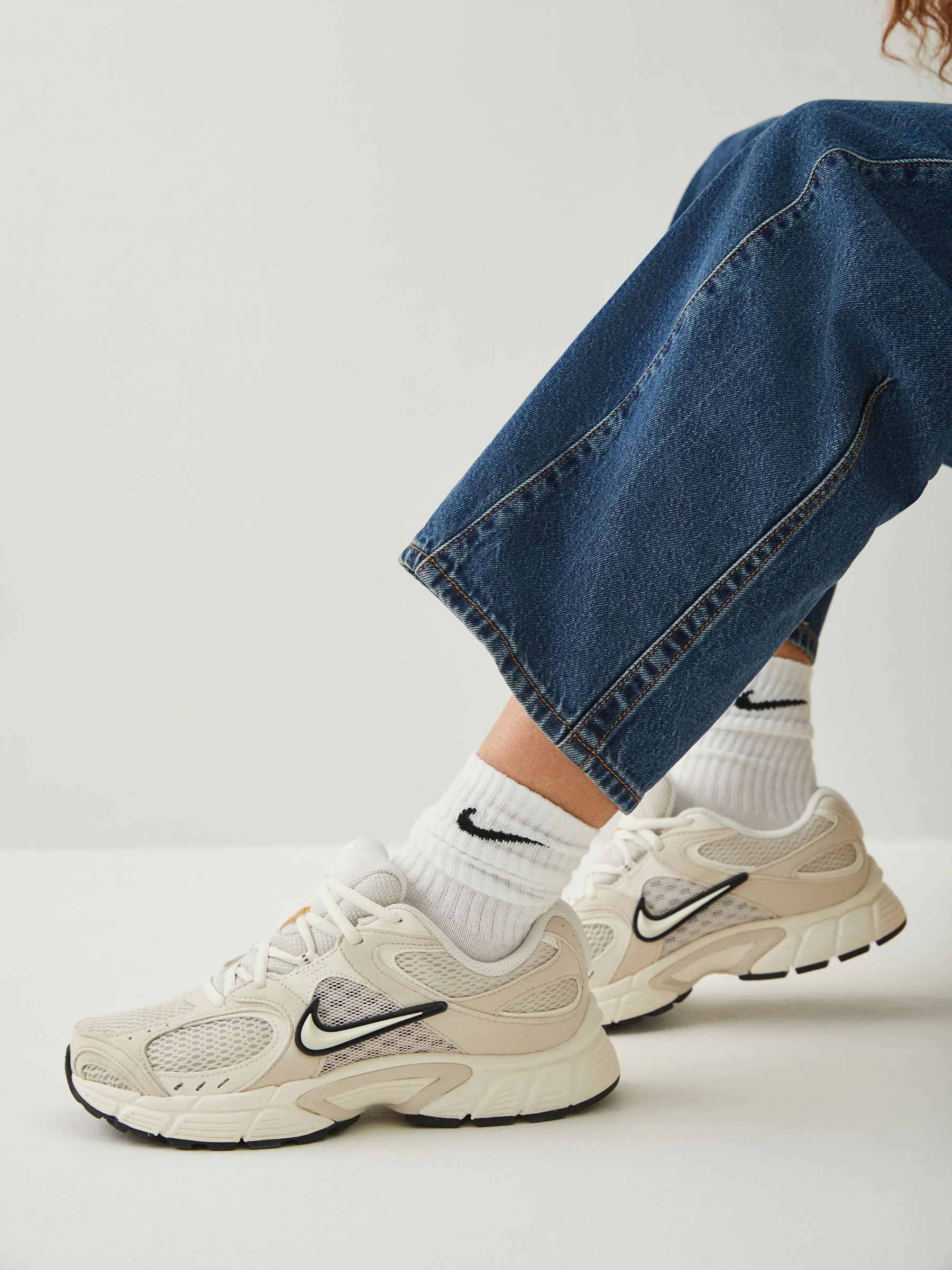 Neutraal - Nike Vomero V5 hardloopsneakers