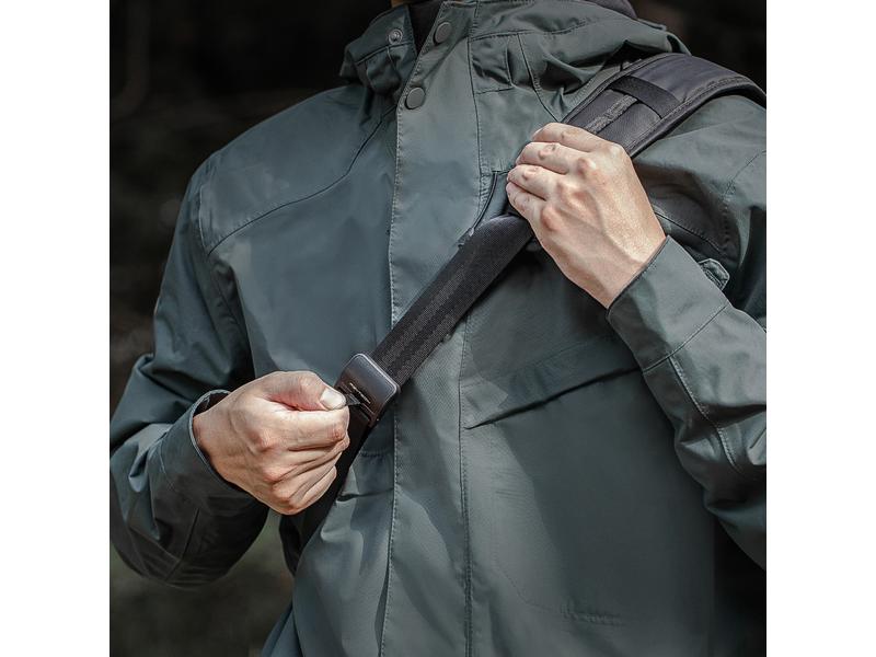 PGYTECH Fotorucksack OneMo Sling 7L Space Black Tragen Sie den Komfort, fangen Sie den Moment ein