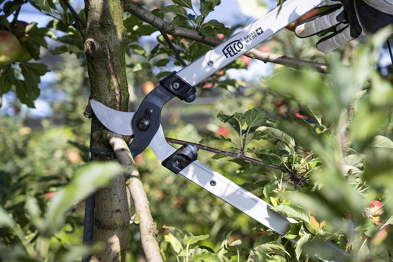 FELCO 221-80 Zweihand- Astschere mit 80 cm Gesamtlänge, Ziehender Schneidkopf