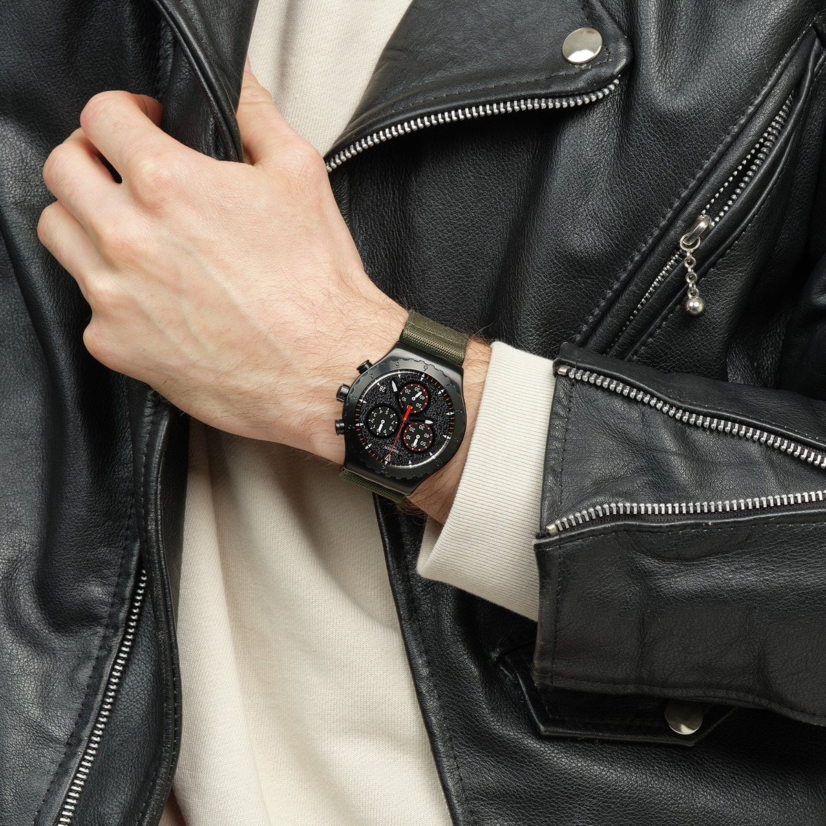 Montre SWATCH New irony By the bonfire chrono homme bracelet tissu vert