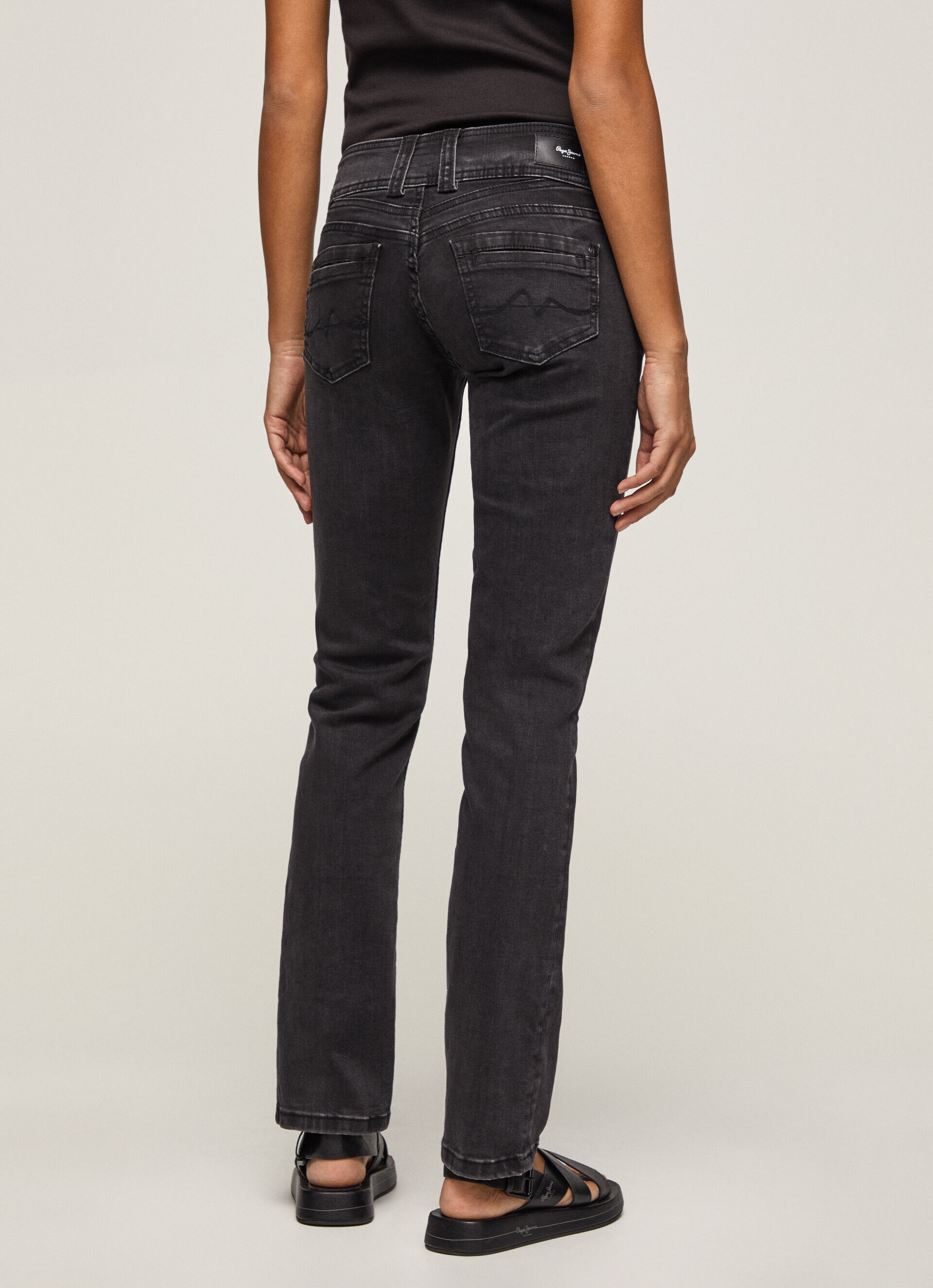 CALÇA JEANS GEN FIT REGULAR CINTURA MÉDIA - jeans