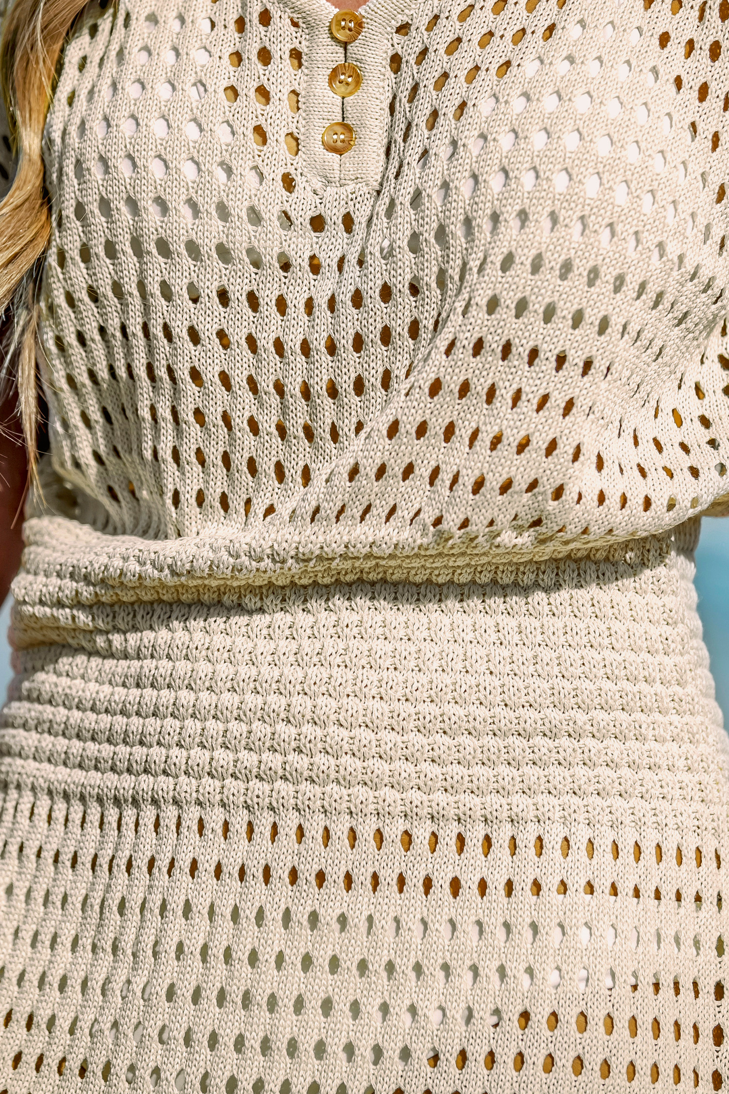 Robe cover up à col en V avec découpes