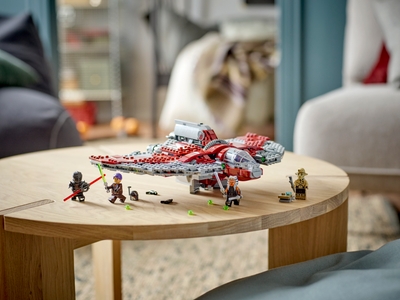LEGO Ahsoka Tano's T-6 Jedi shuttle (75362)