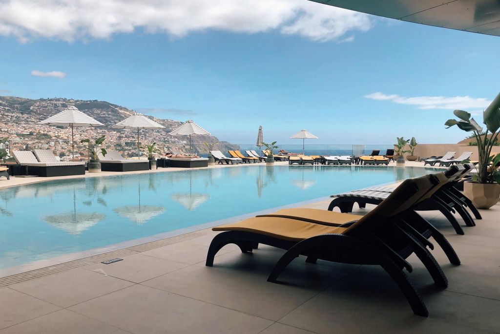 The Views Baia Logies - Hotel