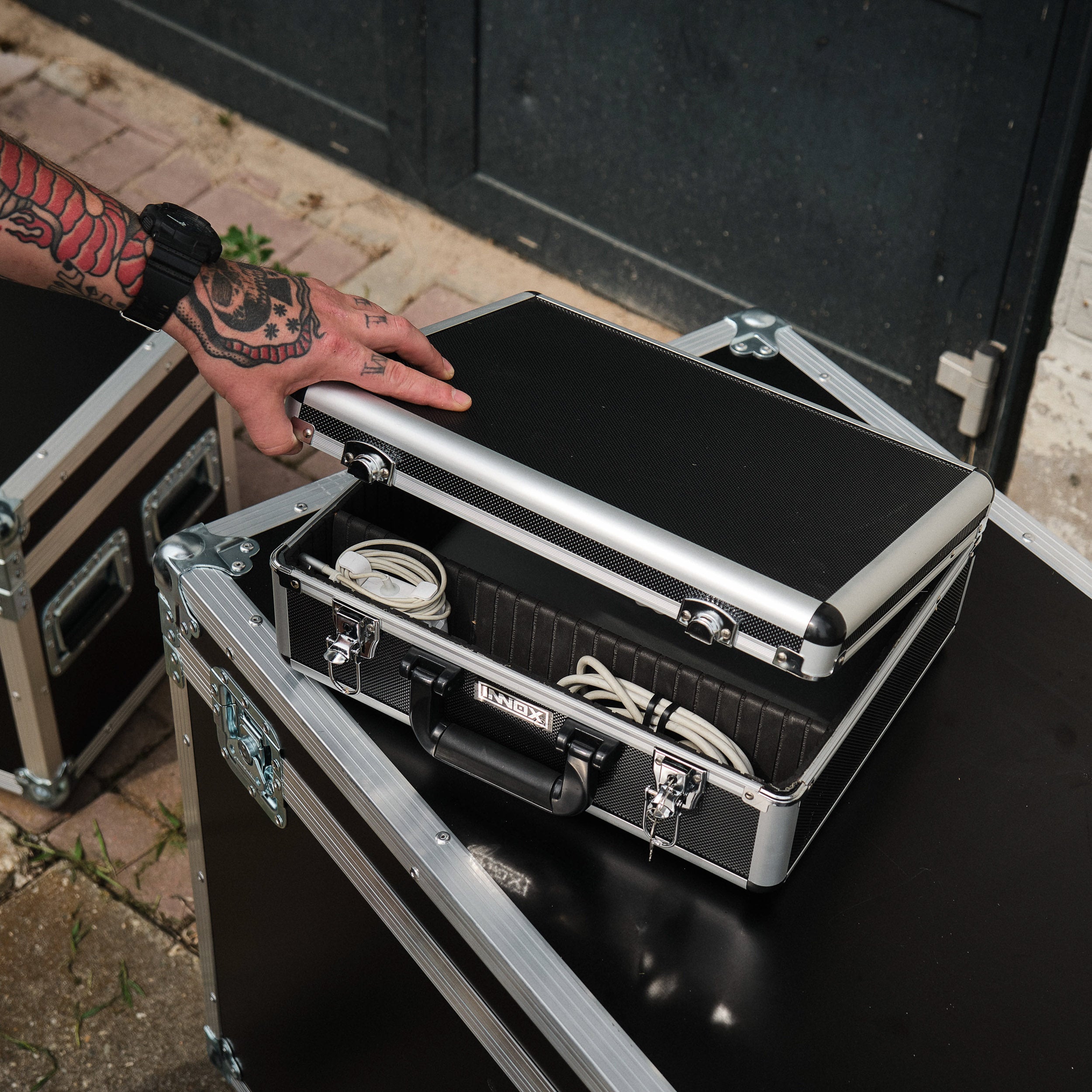 Innox Unicase Tech universele flightcase