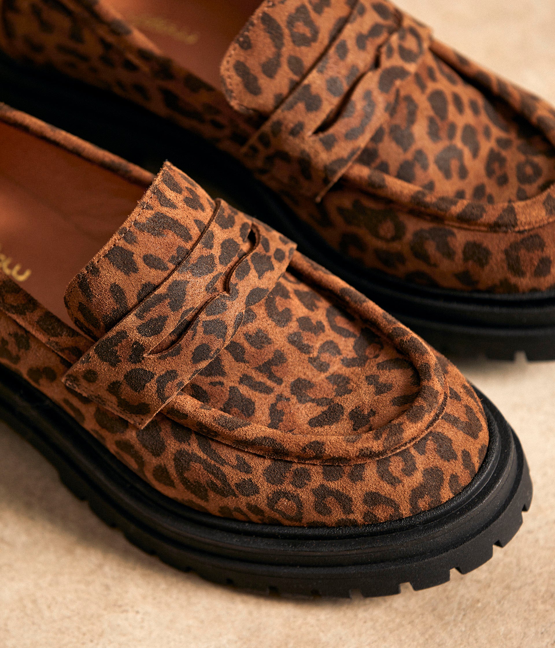 Mocassins crantés léopard Angelika