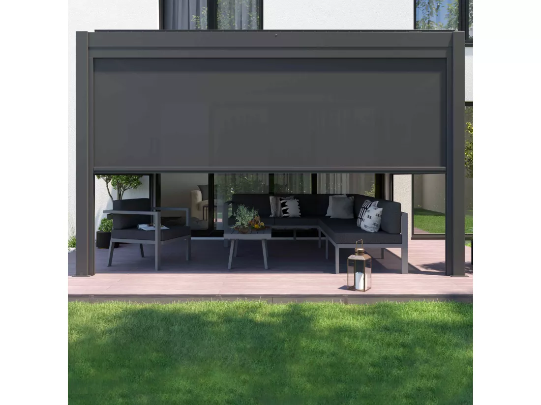 Pergola bioclimatique adossée et motorisée éclairée 3x4m et 2 stores