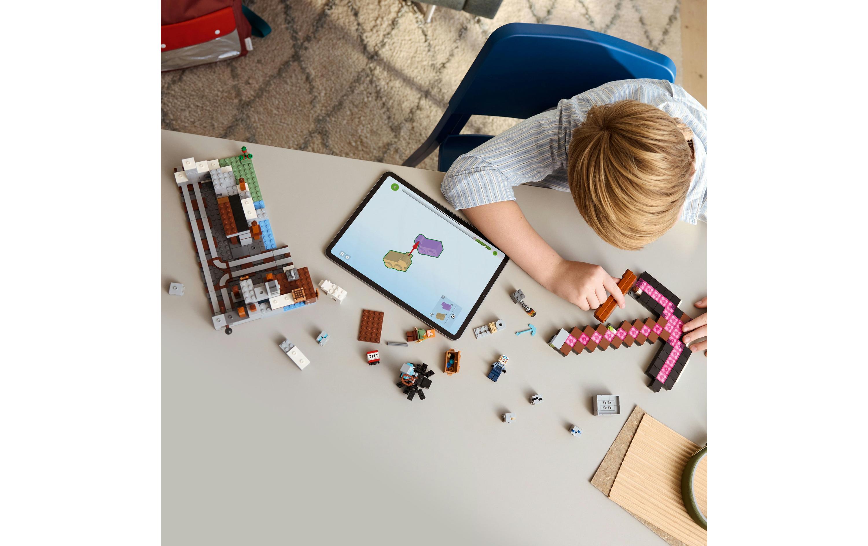 Minecraft Die Spitzhackenmine 21277Spielset mit Spitzhackenmine