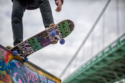 Pinepeak Skateboard, Svart/Grønn