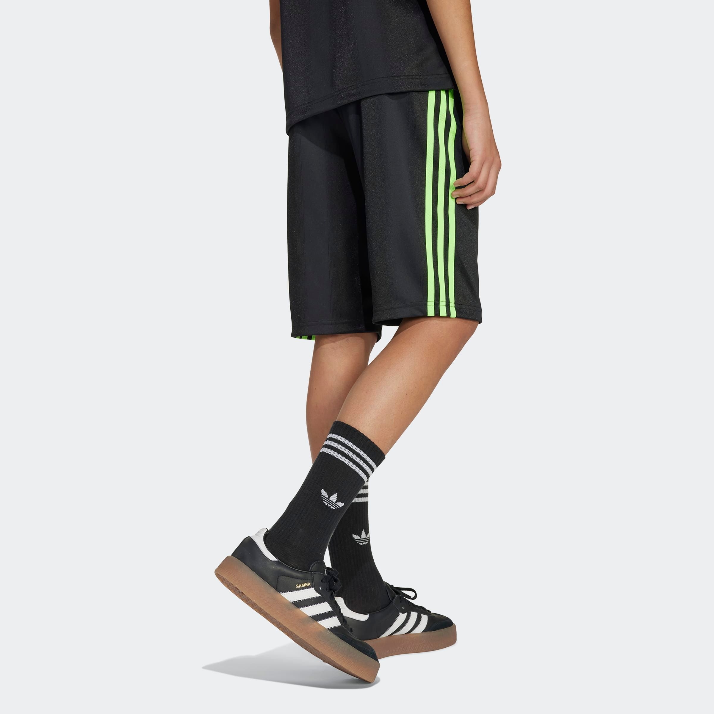 adidas Originals Shorts »SHORTS«