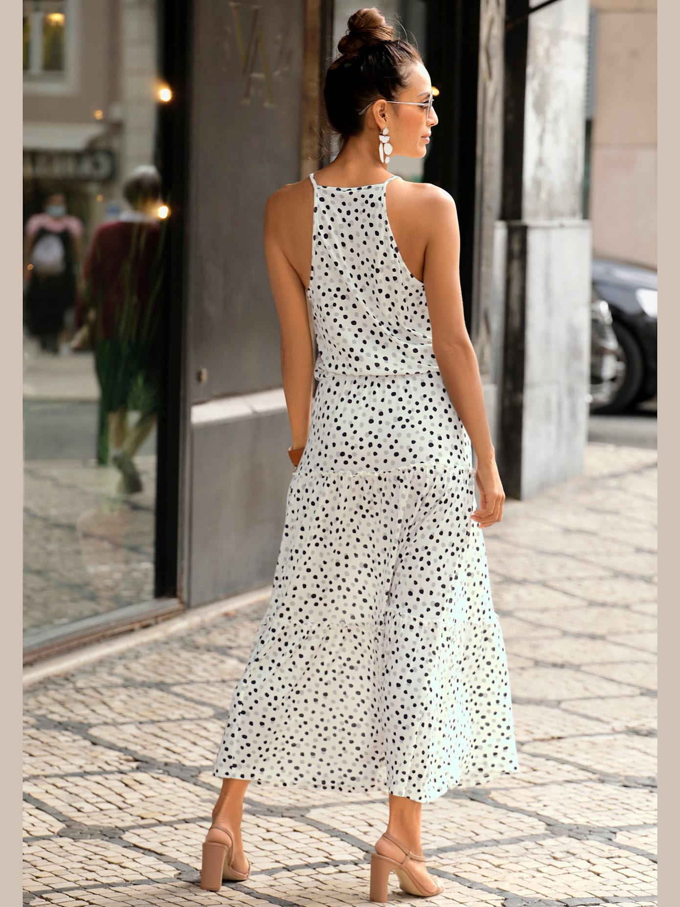 Robe longue fines bretelles spaghetti