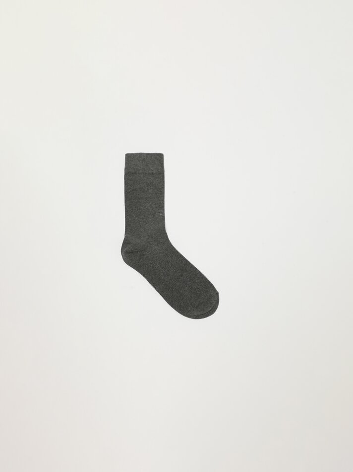 Pacote com 7 pares de meias compridas básicas - cinza
