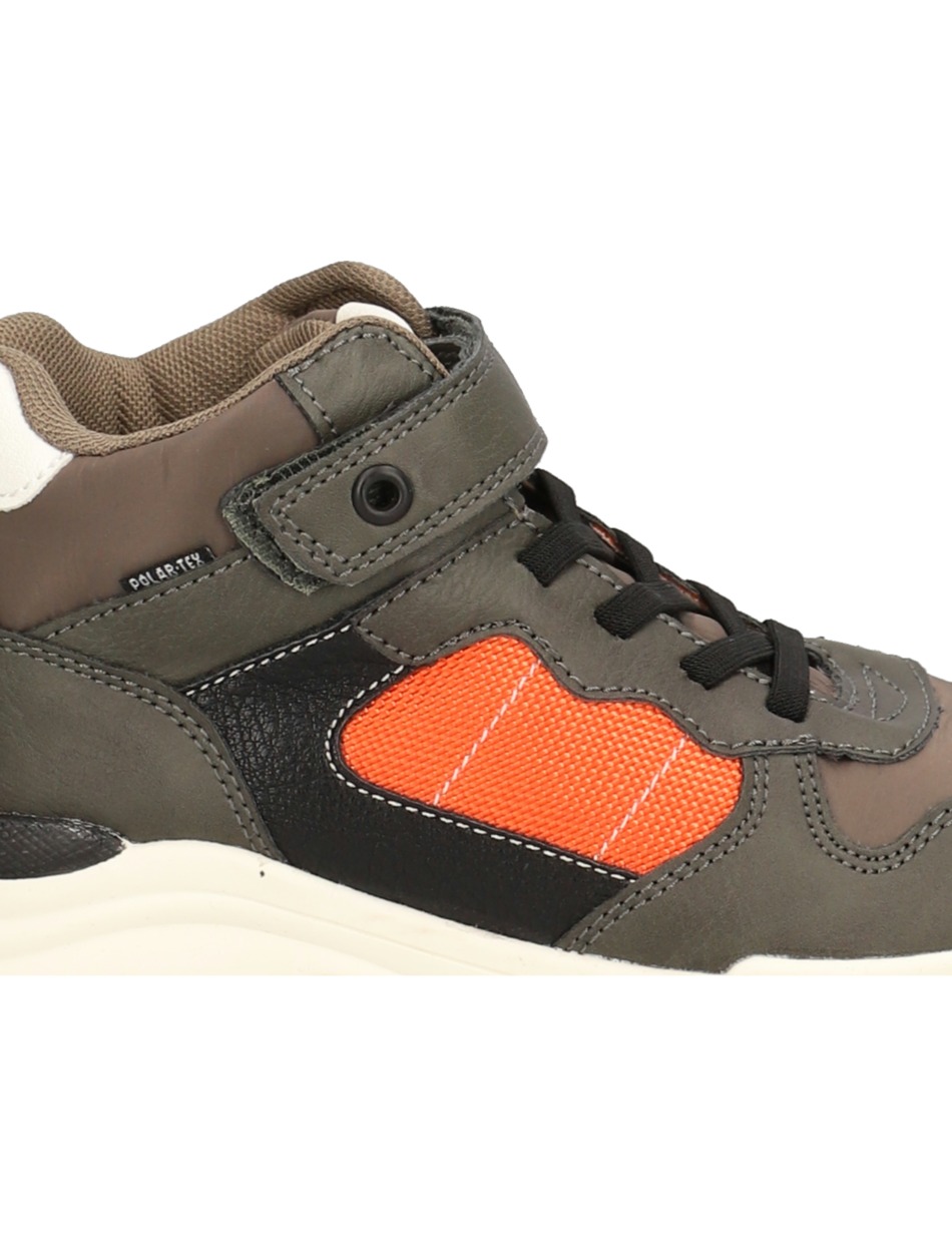 Sneaker Mid Cut