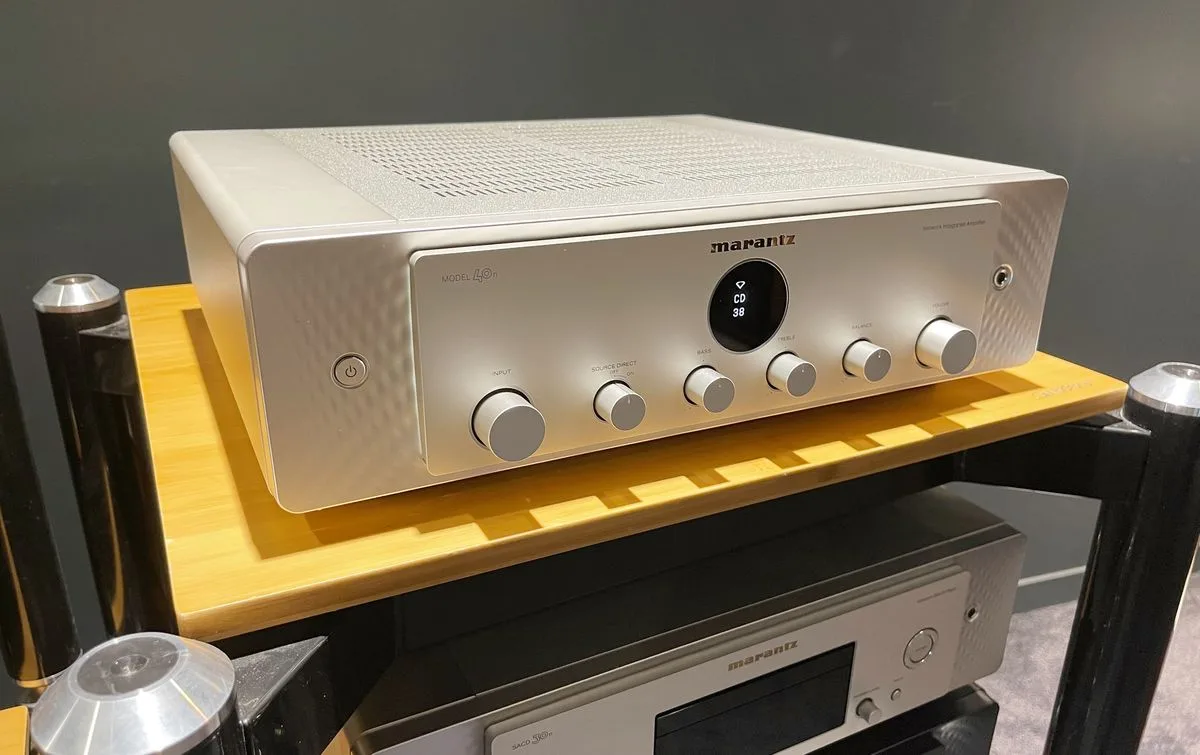 Marantz Model 40n Silver Amplis hi-fi stéréo