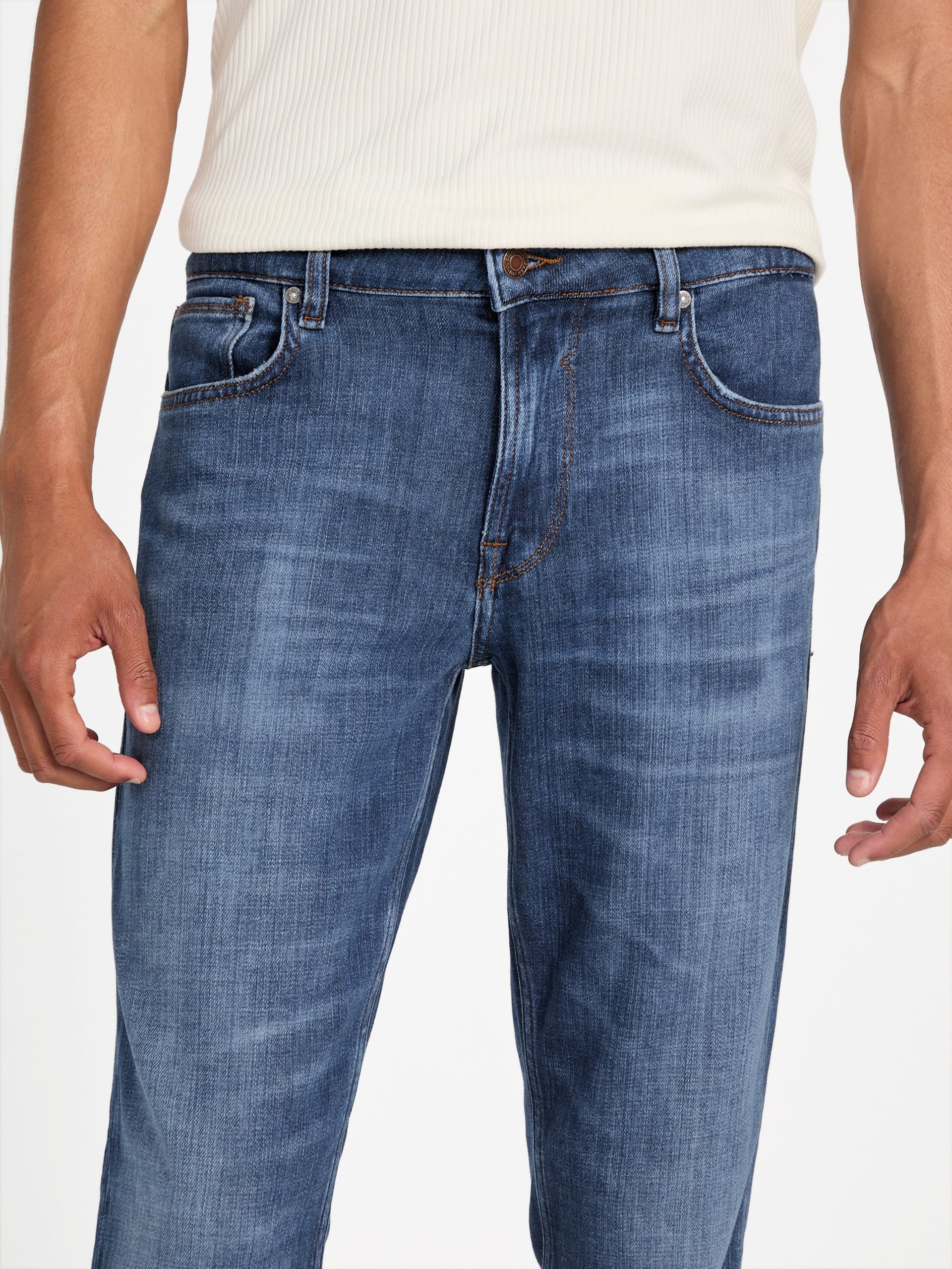 Calça jeans Eco Finnley Slim-Fit Tapered