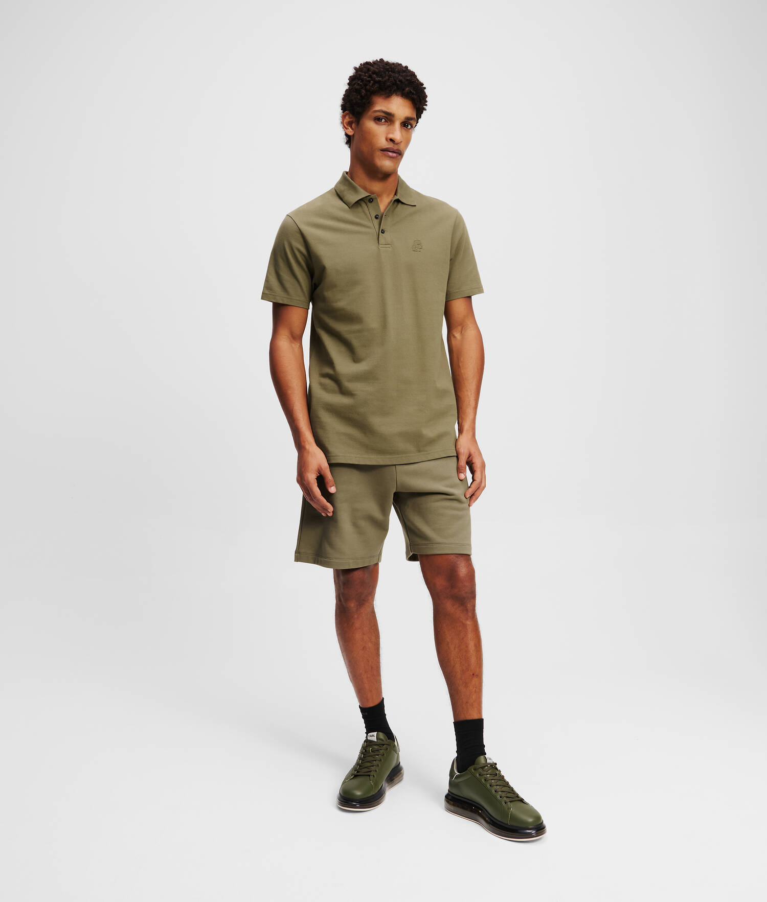 SHORT KARL KAMEO - Vert foncé