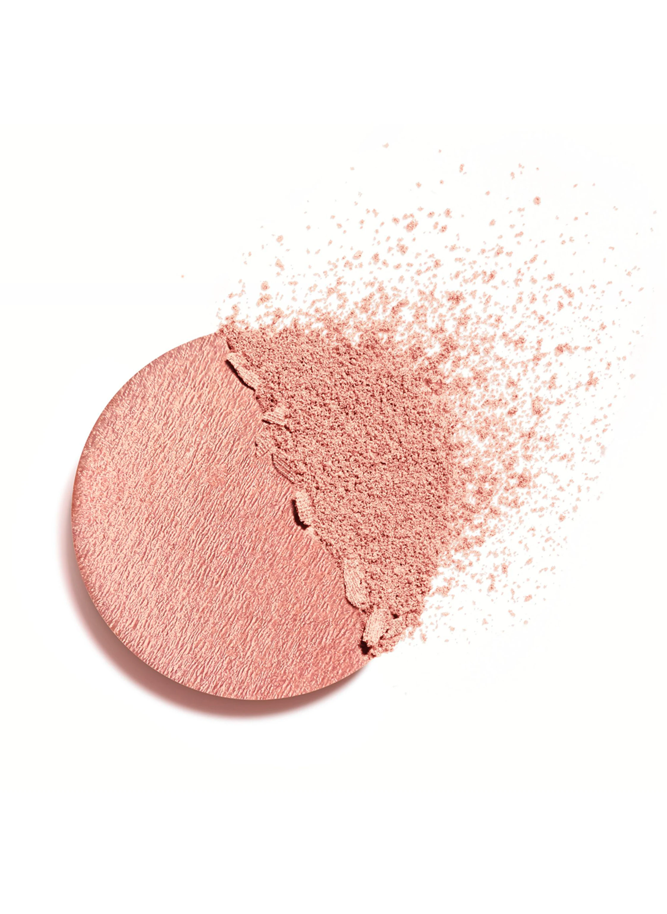 CHANEL OMBRE ESSENTIELLE