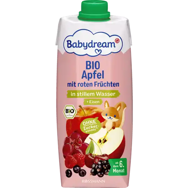 Bio Apfel mit roten Früchten