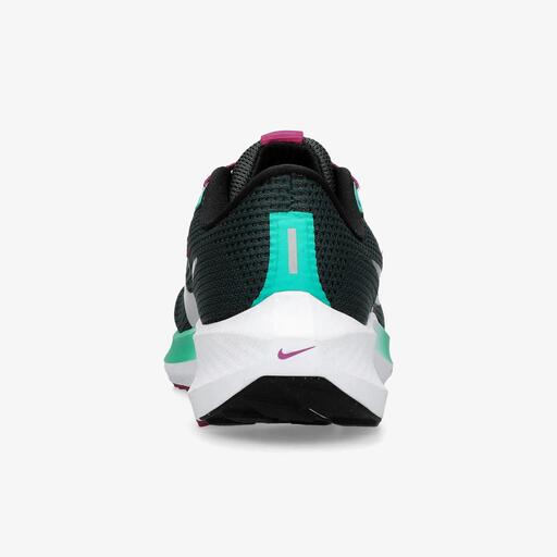 Nike Air Zoom Pegasus 40