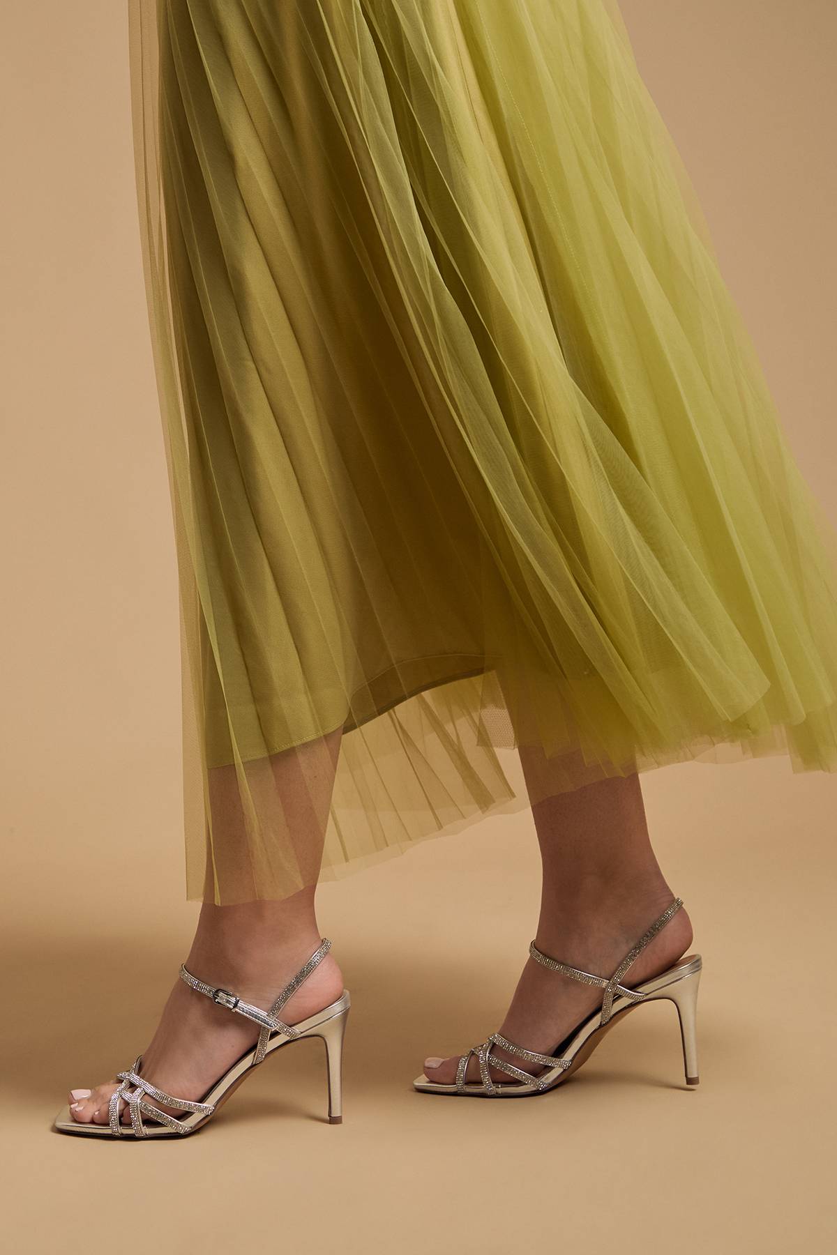 Oasis Sandales à Talons Aiguilles Hauts Sana en Synthétiquecuir Métallisé avec Ornements Style Cage