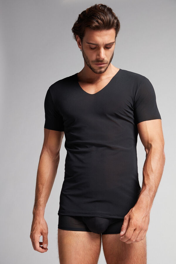 Camiseta de micromalha sem bainha