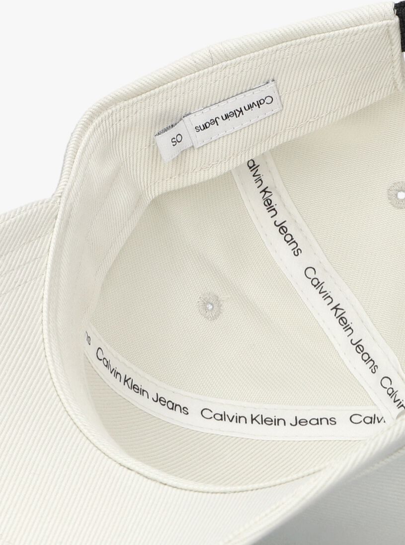 CALVIN KLEIN ecru calvin klein pet archive cap