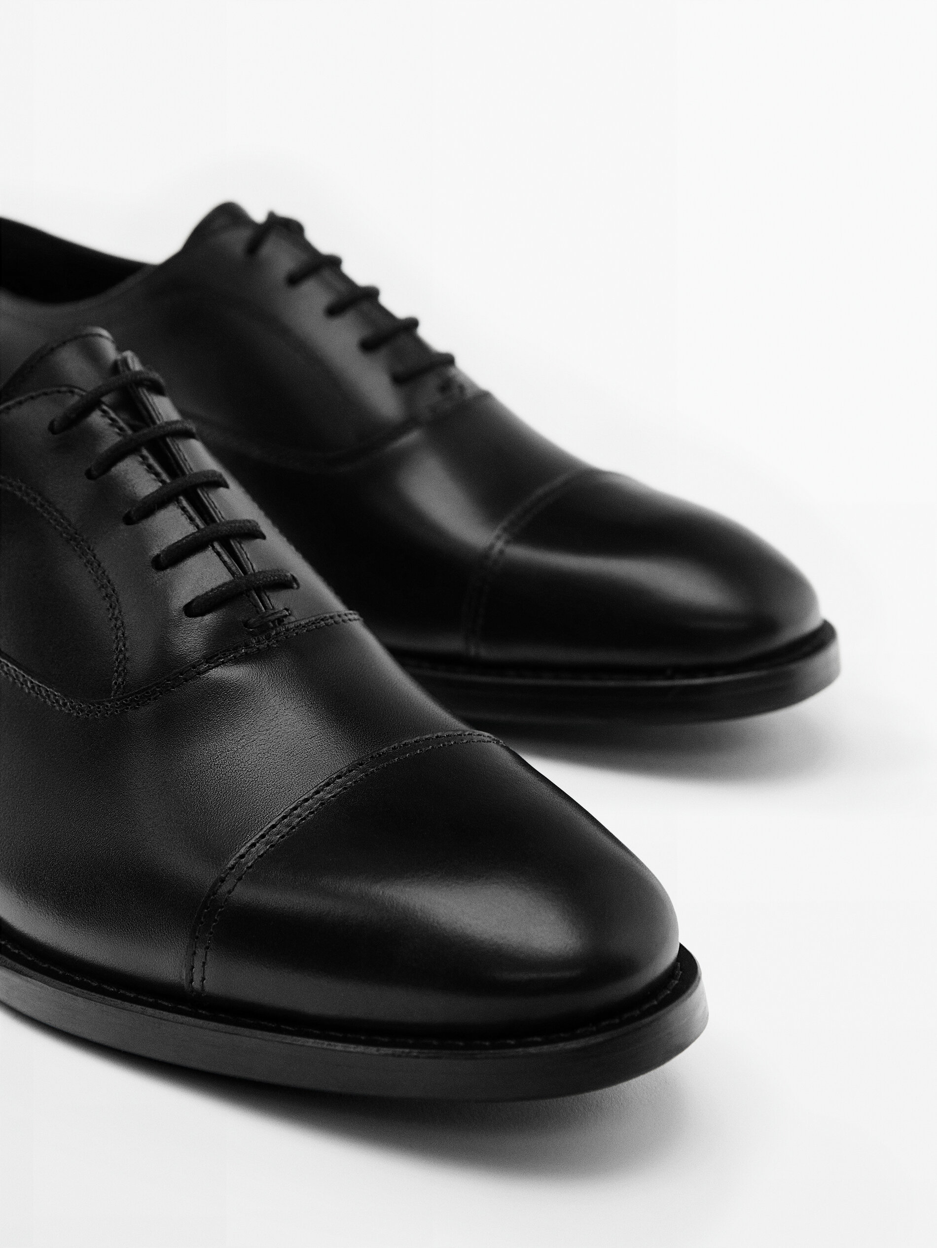 SAPATOS SOCIAIS PRETOS - PRETO