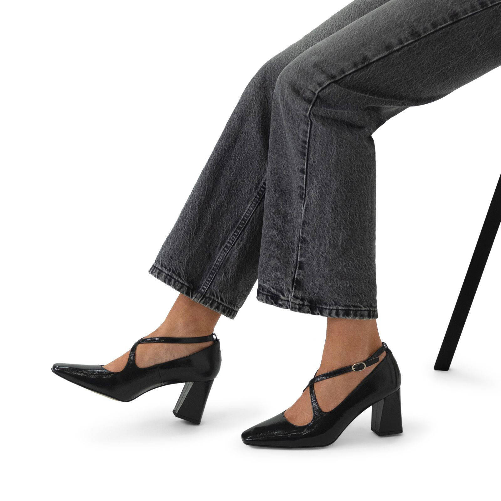 Manfield lakleren pumps zwart