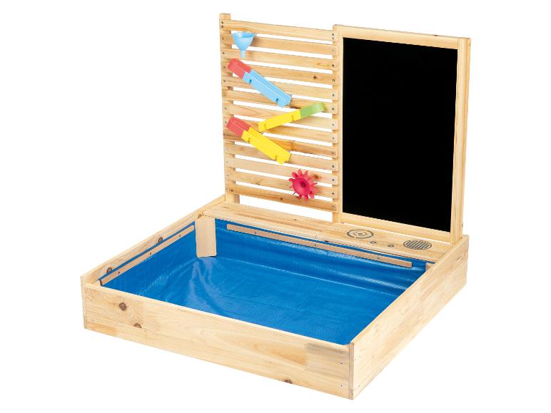 Zandbak met waterspeelwand