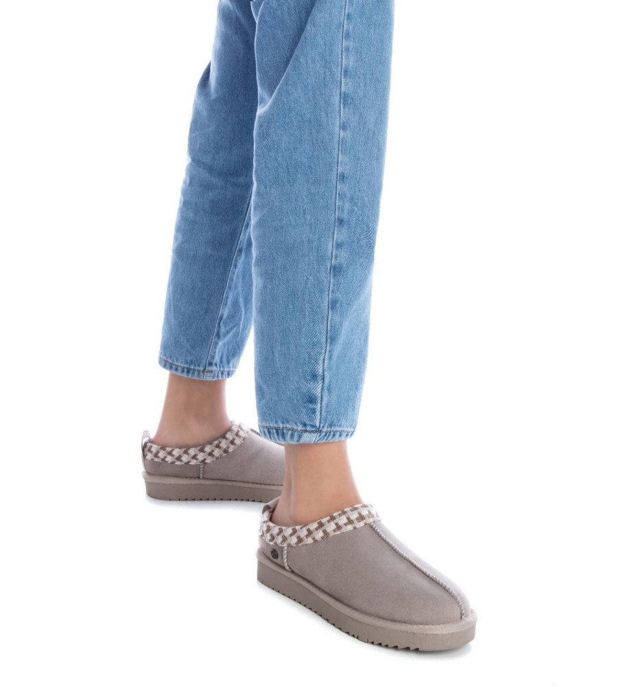 Tênis Xti 142119 taupe