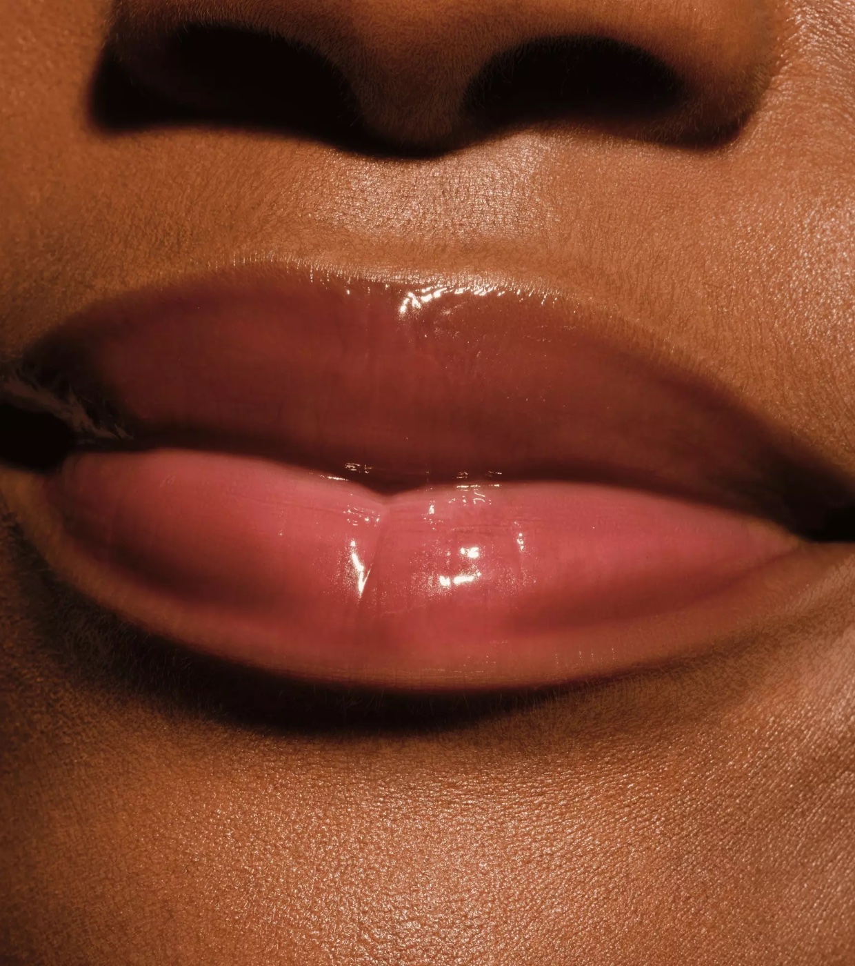 Catrice - Protetor labial Butter Drippin - 040: Bisou Bisou