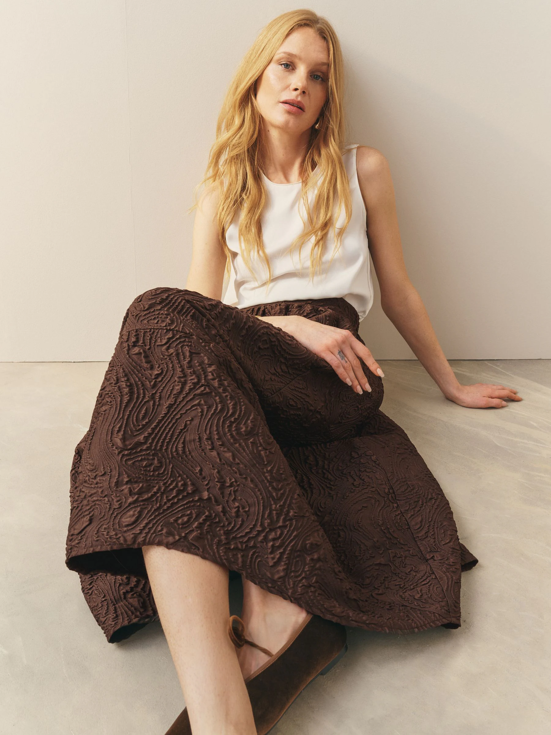 Chocoladebruin - Nothing Ordinary Volume Jaquard Midi Skirt