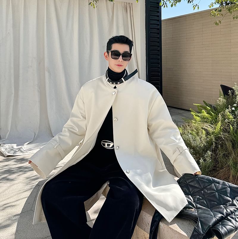 Adotuastic - Trenchcoat met opstaande kraag, riem en knoopsluiting, lange uitvoering