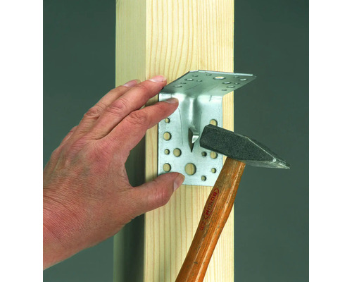 Hoekbeugel met groef en bevestigingsklauw 90 x 90 x 65 mm, sendzimir verzinkt, 1 stuk