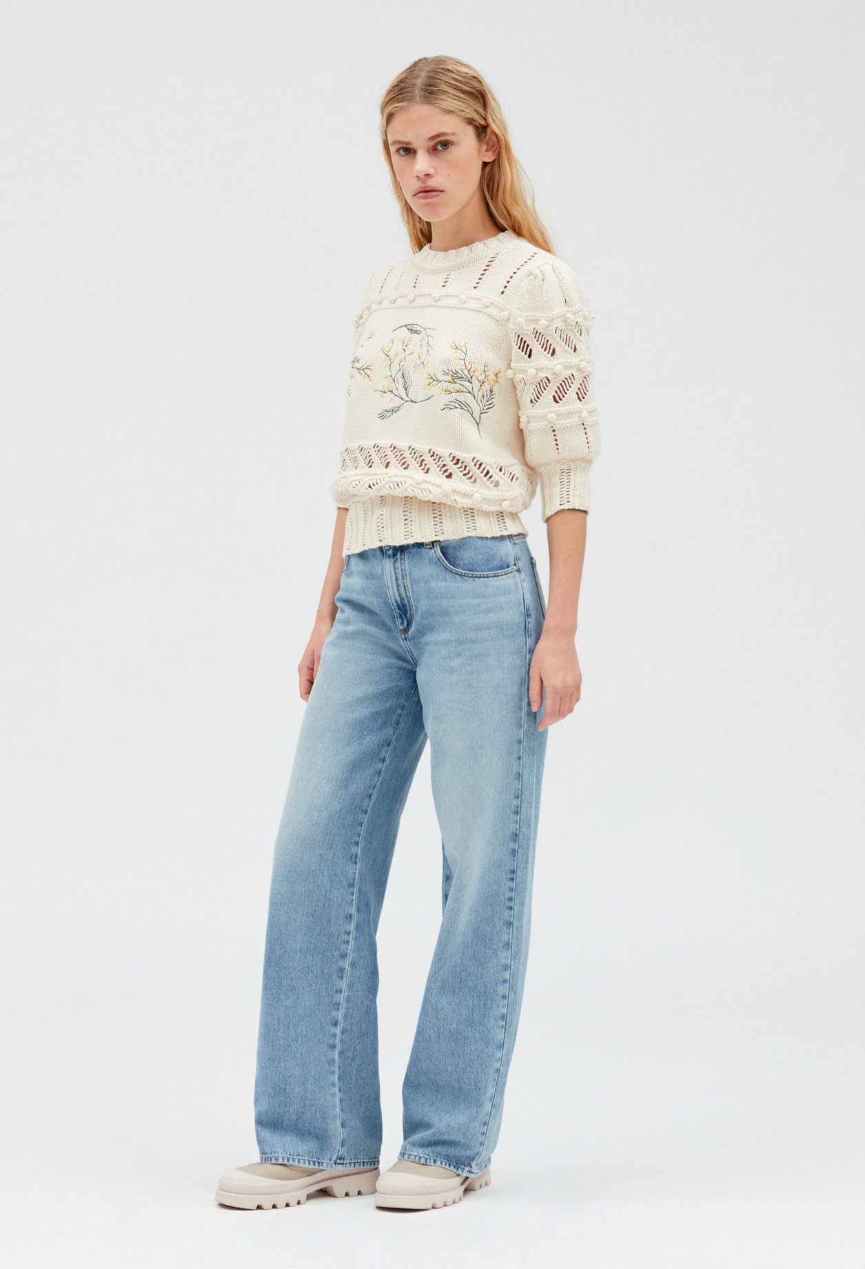 Pull maille broderies mimosa