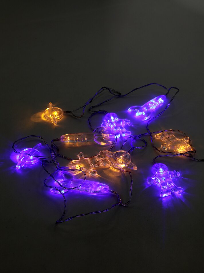 Cordão de luzes LED com 10 figuras espaciais - Verde