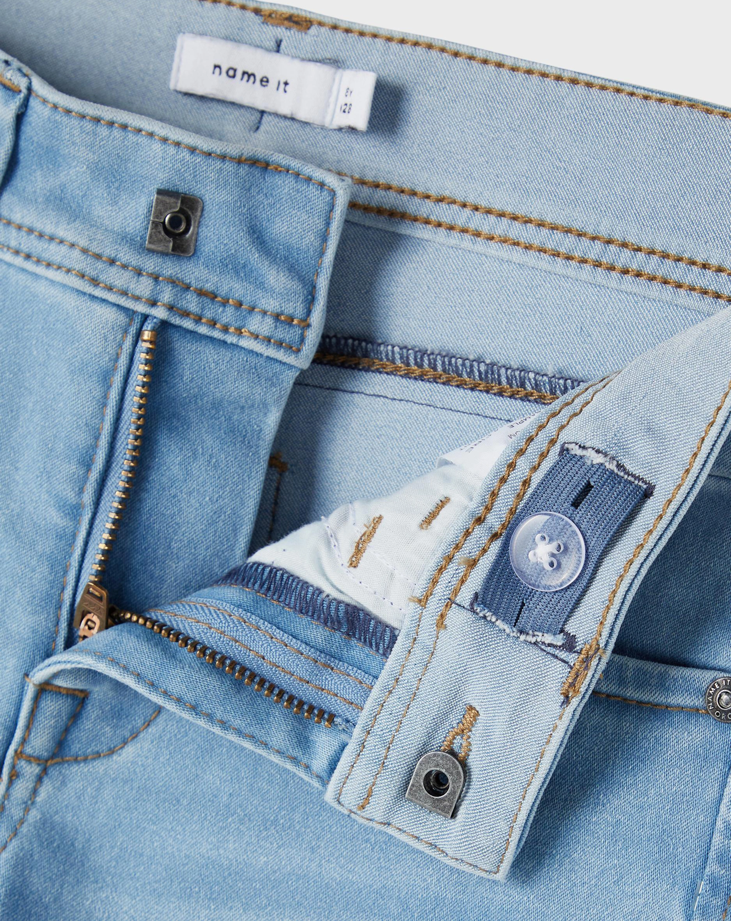 Jeanshose NKMSILAS DNMTAX in light blue