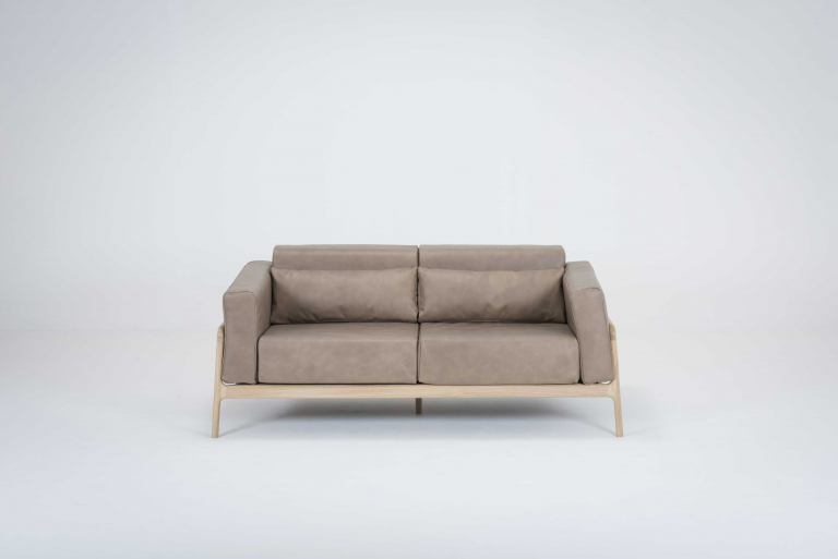 Gazzda Fawn sofa 2-zits whitewash Dakar Leather Whisky