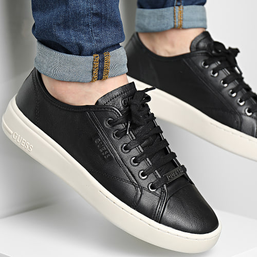 Baskets FM7VE2LEA12 Black