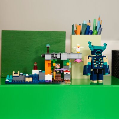 LEGO Minecraft 21274 Møtet med skogvokteren