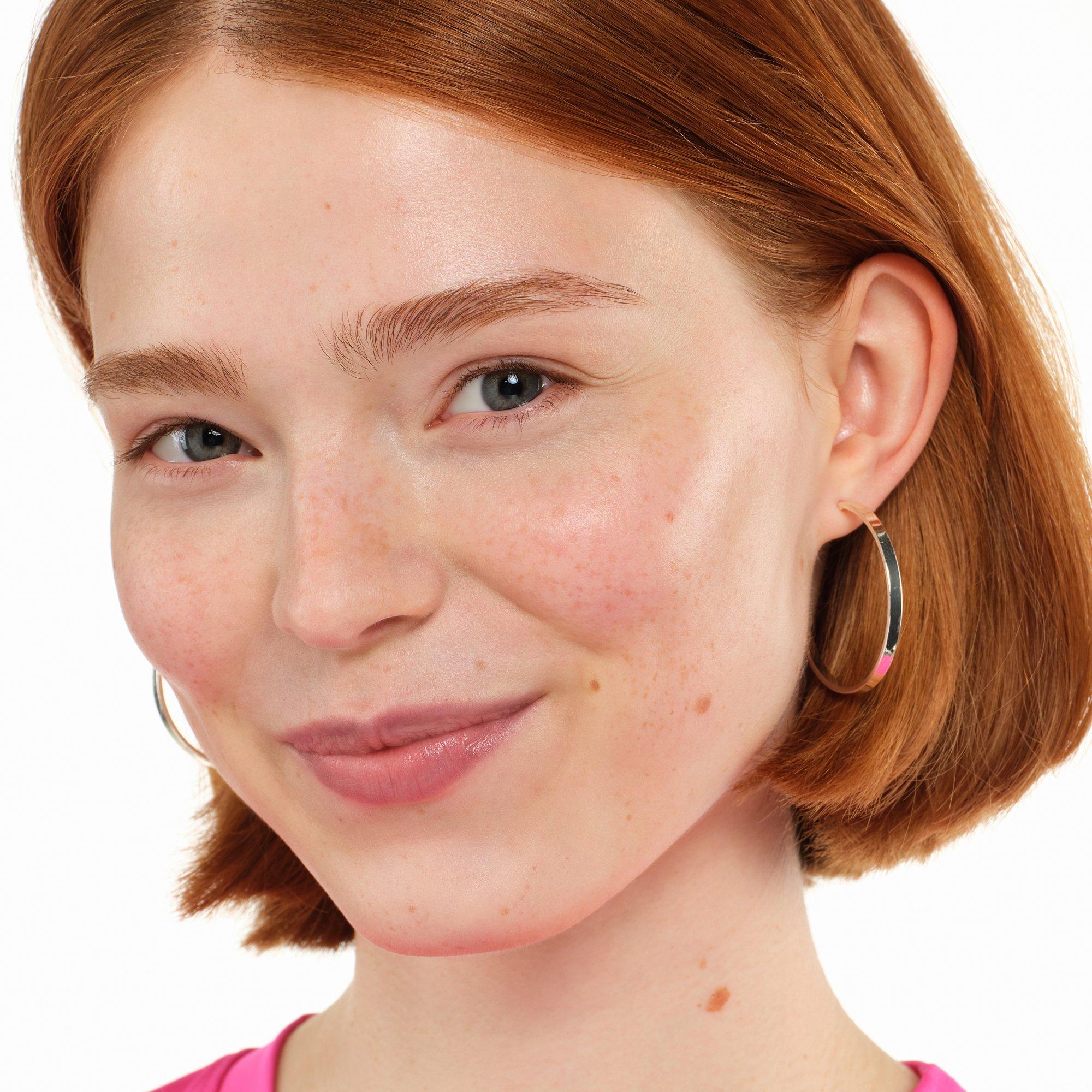 silky BLUR HYDRATING LONGWEAR CONCEALER