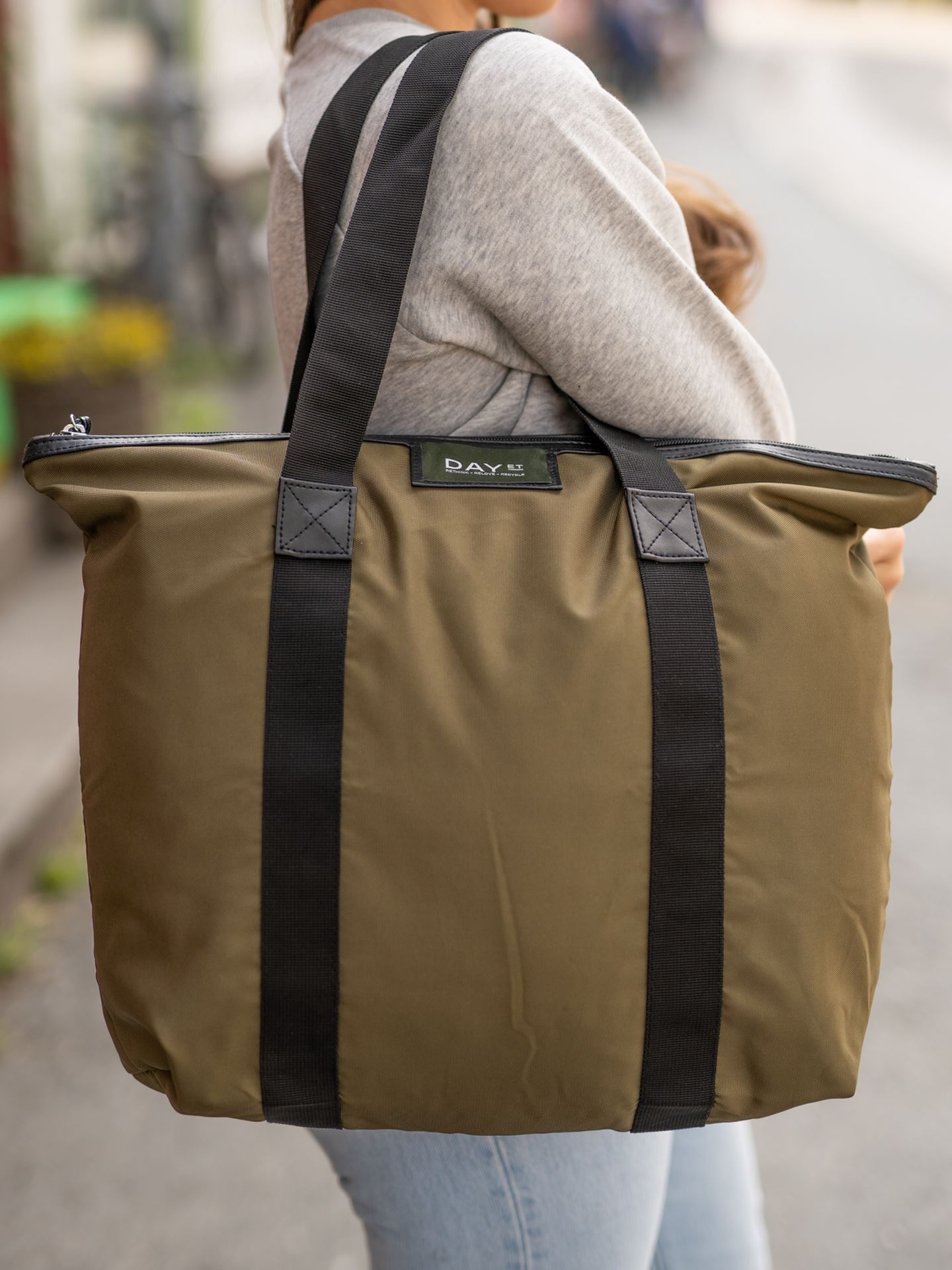 Gweneth RE-S Bag M