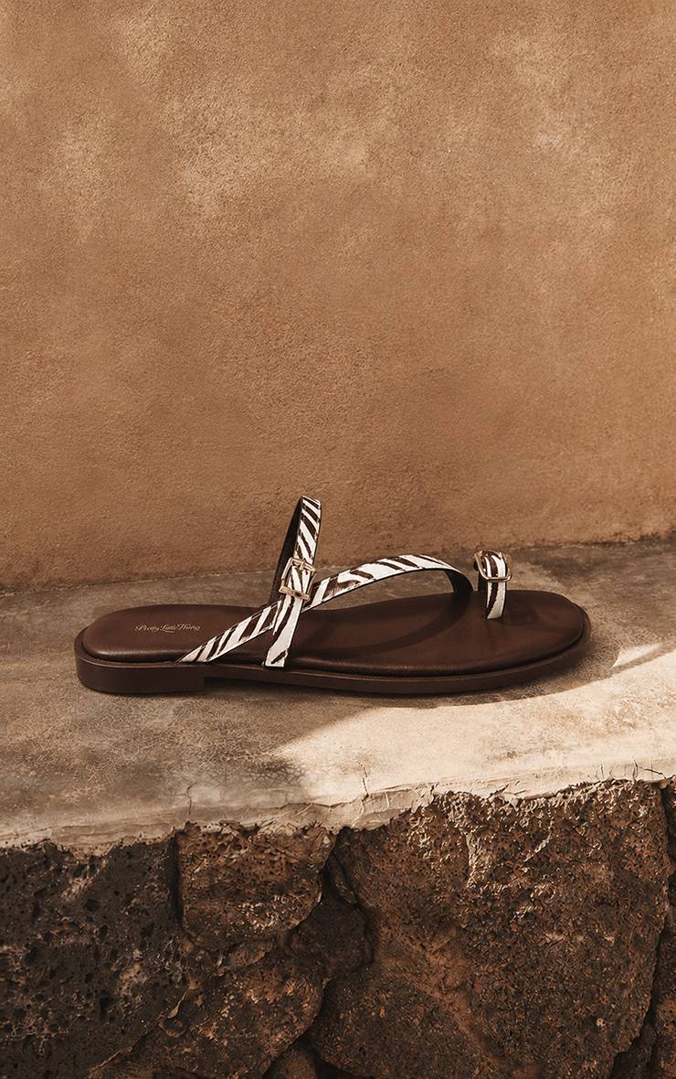 Zèbre Sandales Plates À Brides Croisées En Poil De Poney Véritable