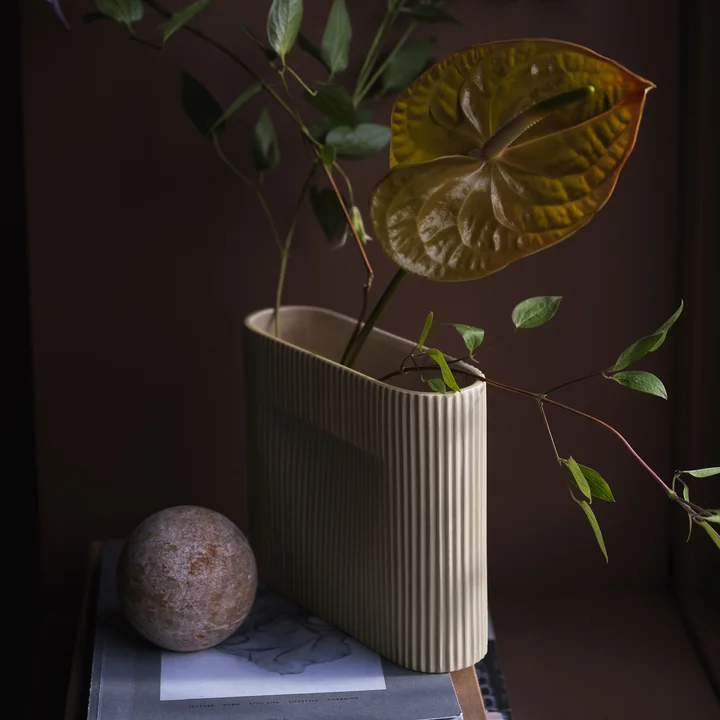Muuto - Ridge Bodenvase, H 48,5 cm, beige