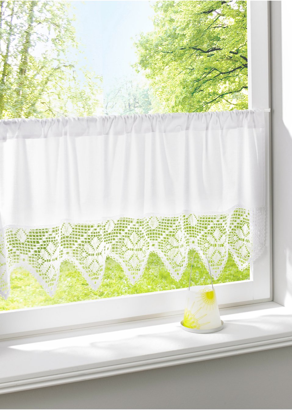 Brise-bise avec bordure en crochet
